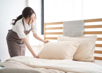 Essential Tips For Locating Experienced And Expert Cleaning Services